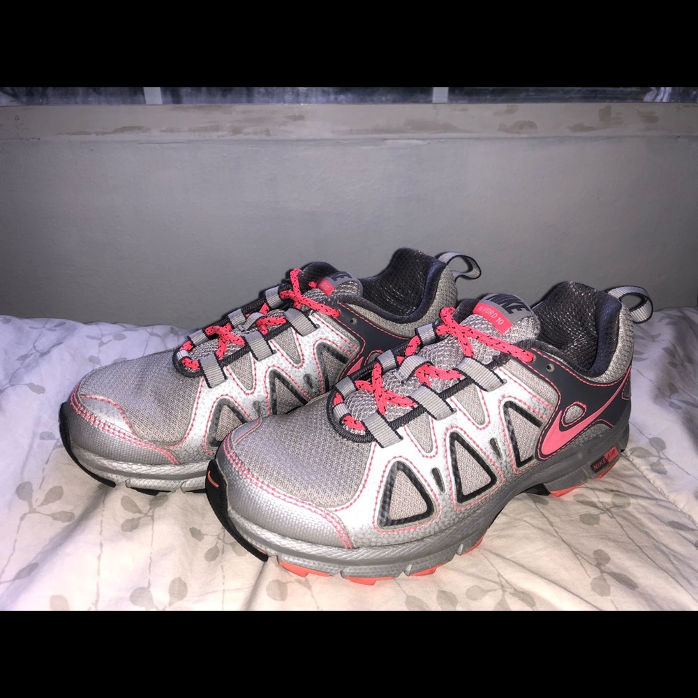 Nike Alvord 10 running shoes
